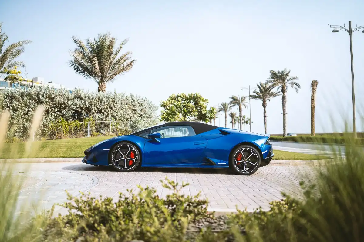Lamborghini Huracán EVO Spyder Location de voiture à Dubaï