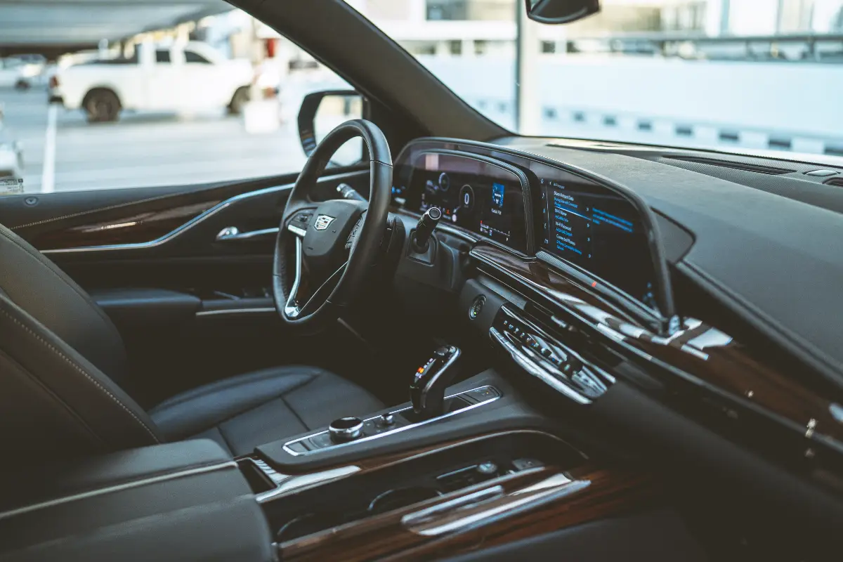 Cadillac Escalade 600 Location de voiture à Dubaï
